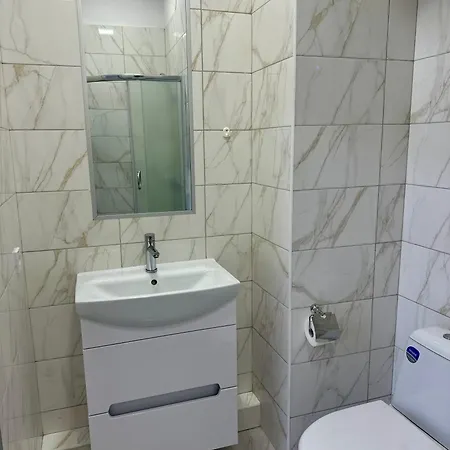 Family біля вокзалу недалеко від центру городоцька 151 Appartamento