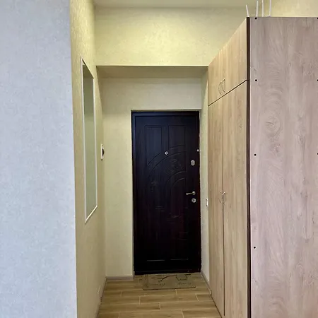 Family біля вокзалу недалеко від центру городоцька 151 Daire *