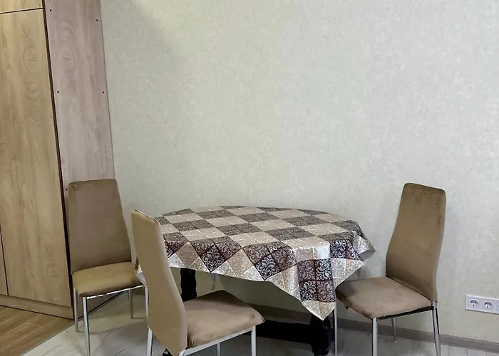 Family біля вокзалу недалеко від центру городоцька 151 Lviv